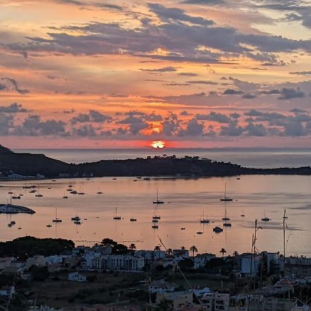 Private Villas Puerto Pollensa For Family Groups, Private Mountain Ideal For Runners, Trailers, Hikers, It Is Approximately 3 Minute Walk From The Beach المظهر الخارجي الصورة