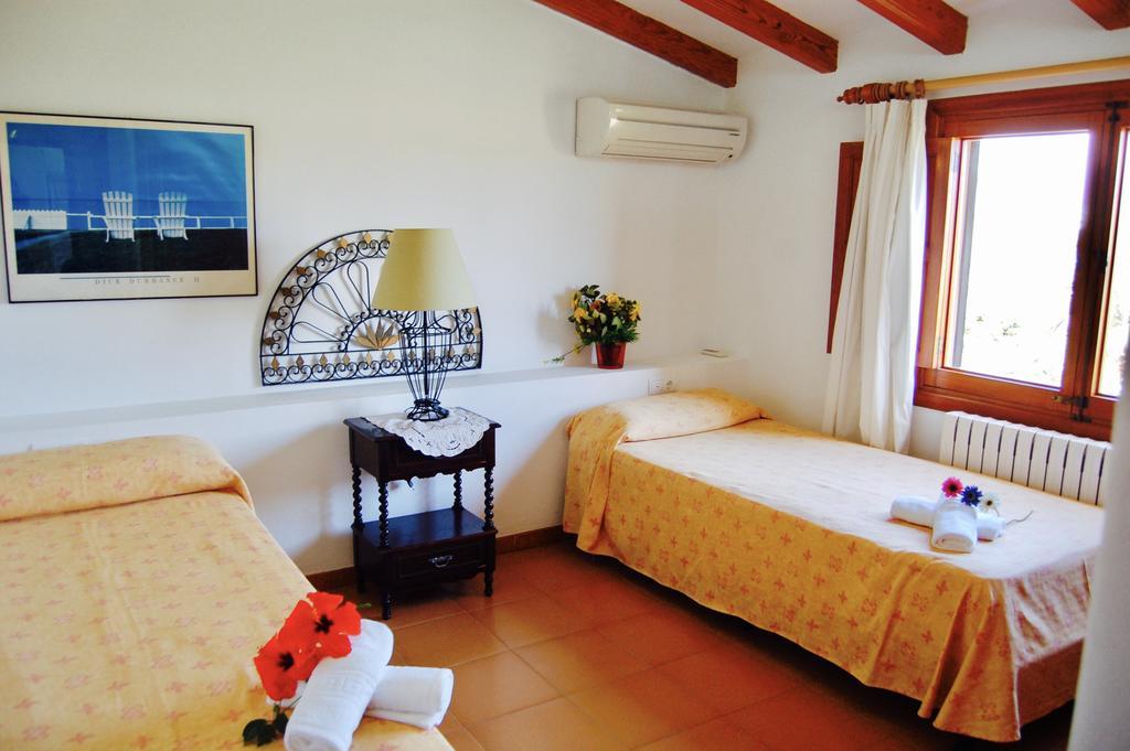 Private Villas Puerto Pollensa For Family Groups, Private Mountain Ideal For Runners, Trailers, Hikers, It Is Approximately 3 Minute Walk From The Beach المظهر الخارجي الصورة