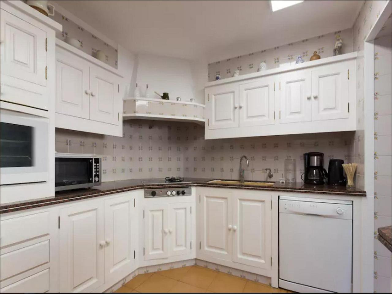 Private Villas Puerto Pollensa For Family Groups, Private Mountain Ideal For Runners, Trailers, Hikers, It Is Approximately 3 Minute Walk From The Beach المظهر الخارجي الصورة