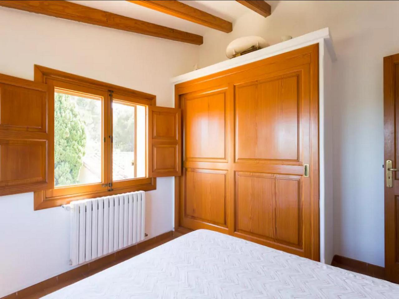 Private Villas Puerto Pollensa For Family Groups, Private Mountain Ideal For Runners, Trailers, Hikers, It Is Approximately 3 Minute Walk From The Beach المظهر الخارجي الصورة
